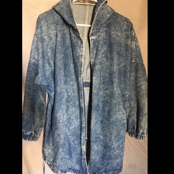 Oversized Hooded Denim Jacket - Picture 1 of 2